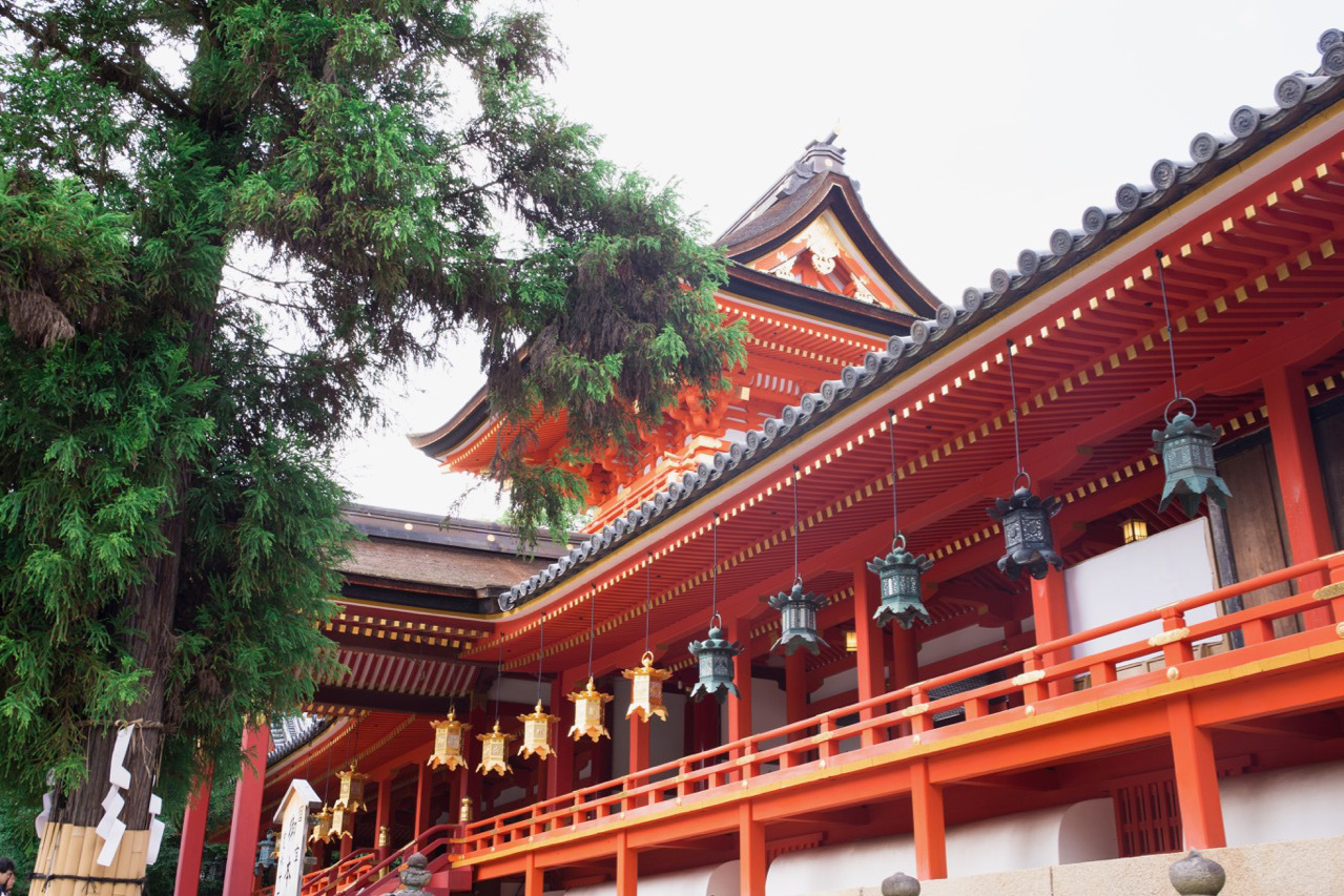 石清水八幡宮の本殿。